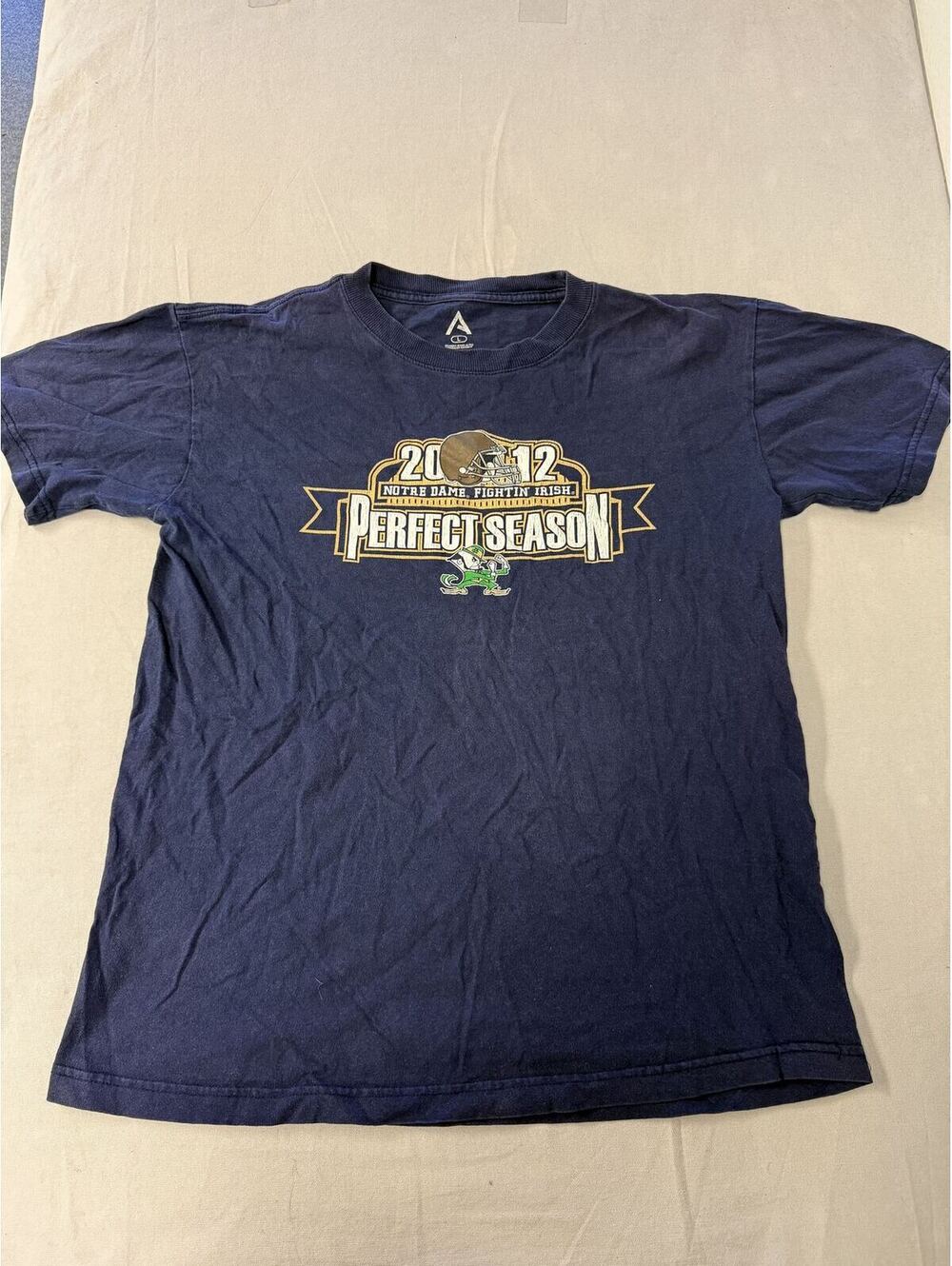 Notre Dame Football T-shirt 2012 Perfect Season Schedule - L